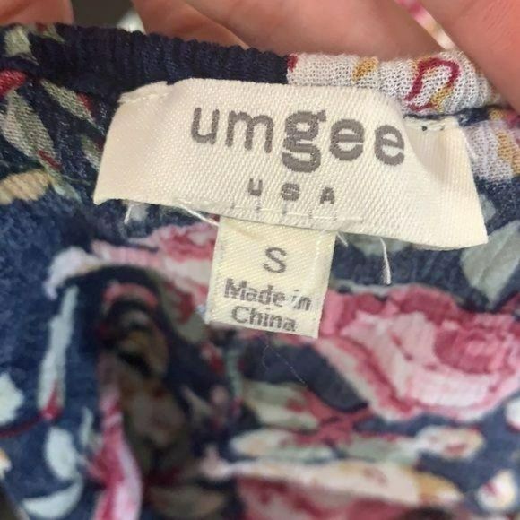 Umgee Woman's Blue Floral Print Scoop Neck Cotton Peasant Blouse Size Small - Picture 6 of 7